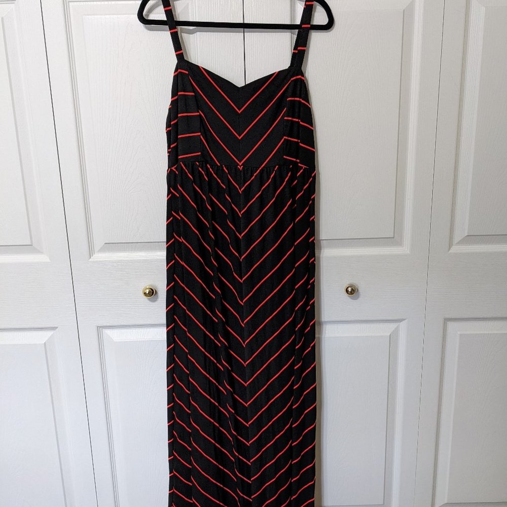 TORRID Black and Pink Chevron Maxi Dress Plus Size 1 NWOT